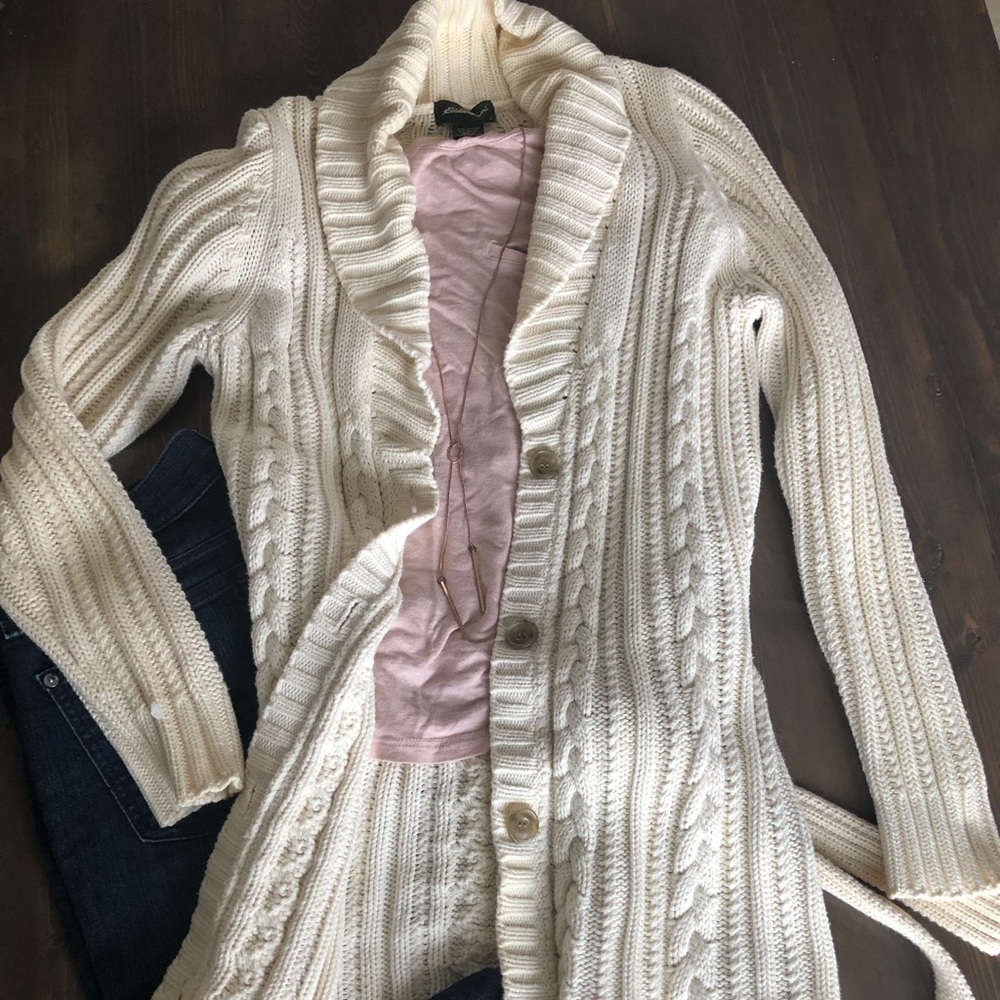 EUC tunic-length cream cardigan w/belt